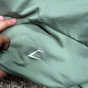 gymshark leggings capris